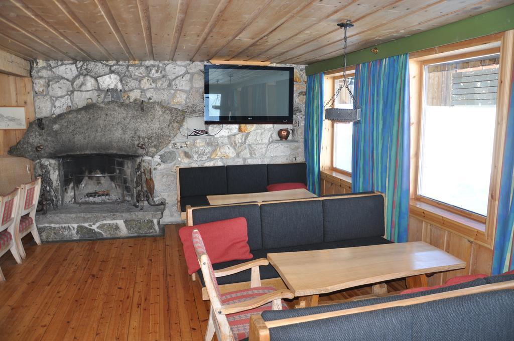 Leirvassbu Fjellstue Hotel Boverdalen ภายนอก รูปภาพ